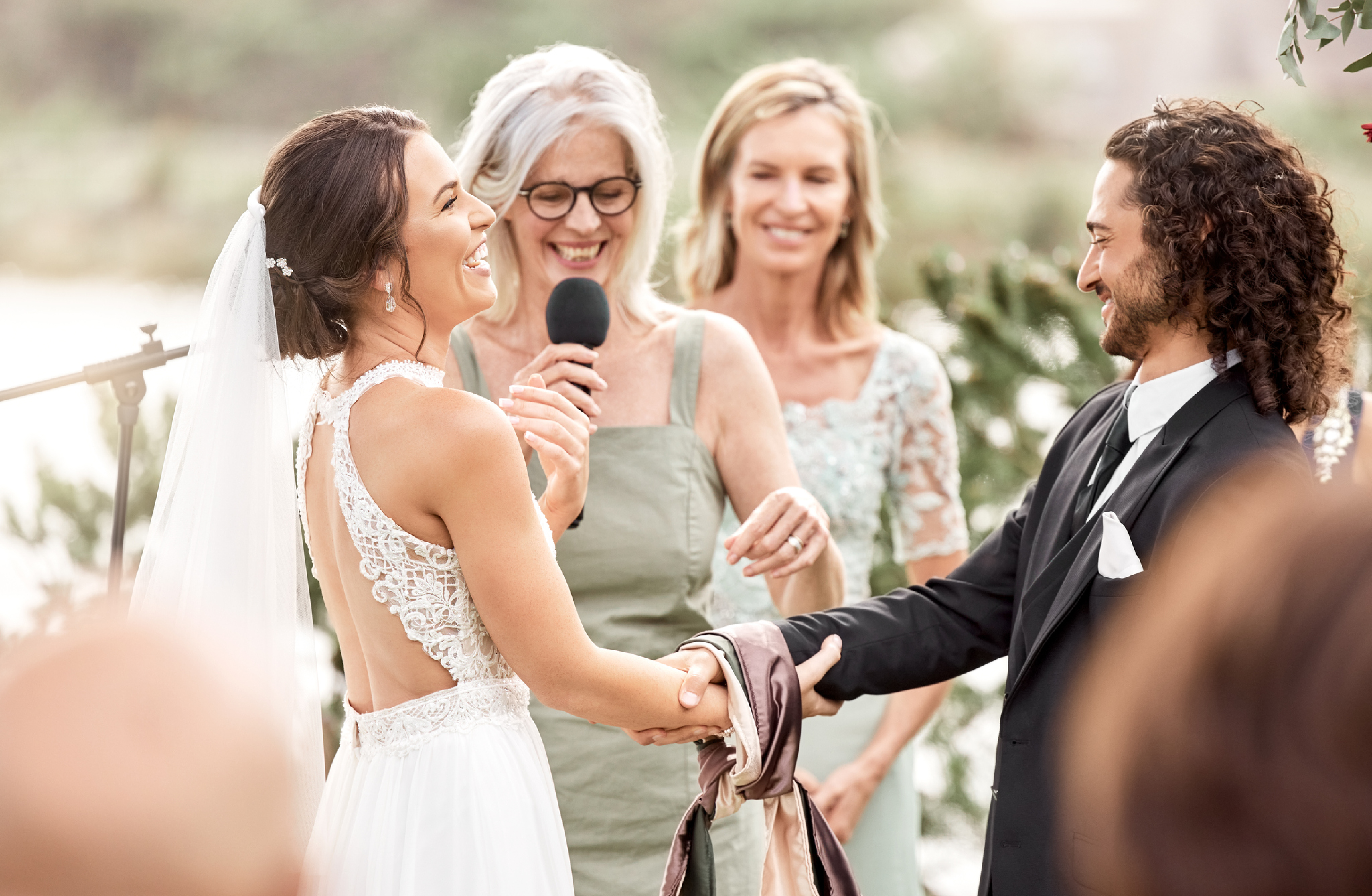 Officiant de cérémonie mariage laïque