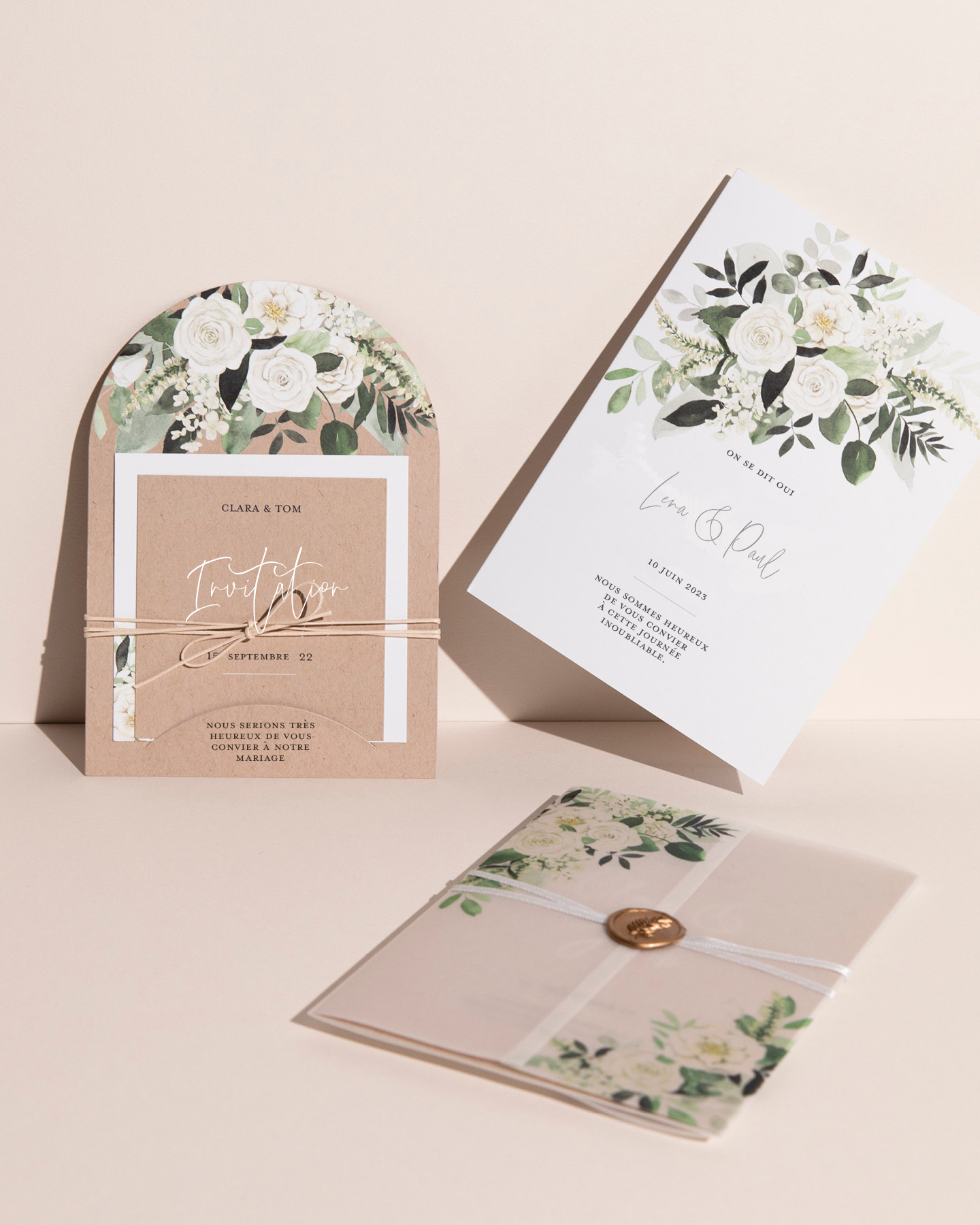 faire-part mariage fleurs blanches et greenery