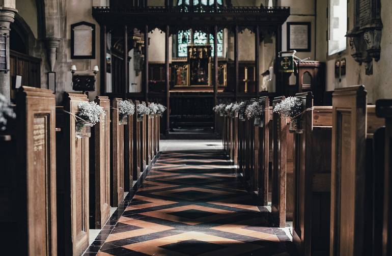 Frais cachés donation pour l'église mariage