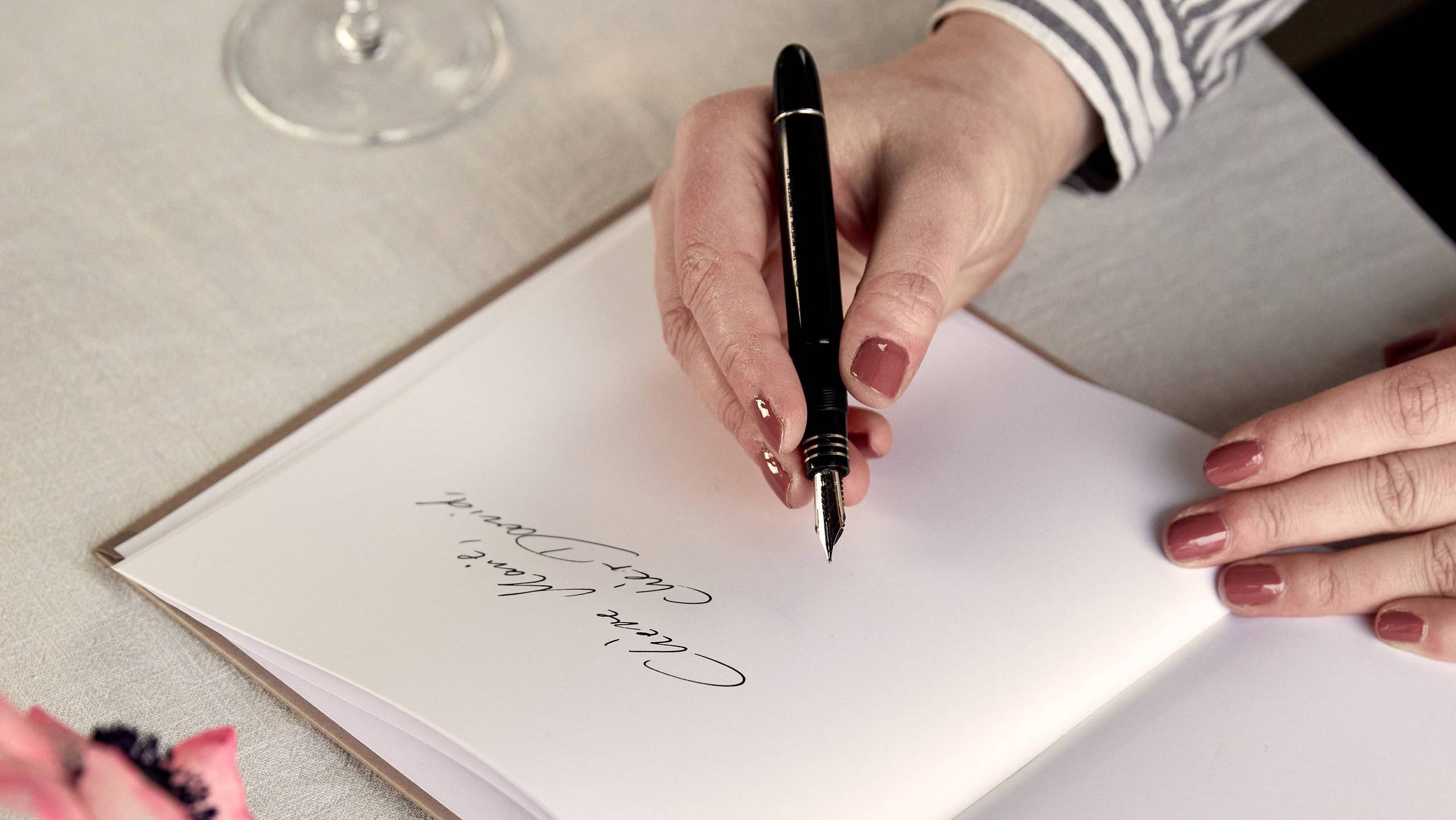 Les Plus Beaux Poemes Et Citations De Mariage